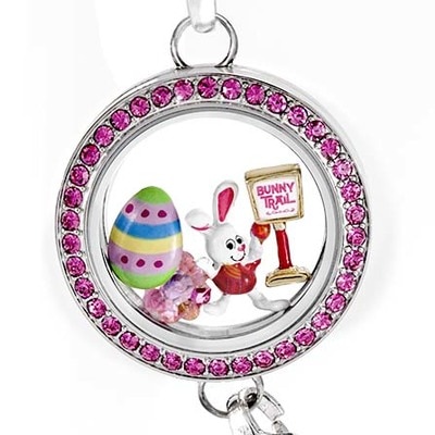 SP2077 Here Comes Peter Cottontail Locket, chain and Charm Set