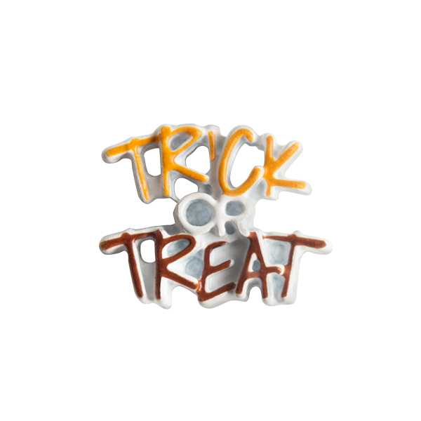 CH3328 Retired "trick or treat" charm in Orange and Purple. From the 2019 Halloween Collection